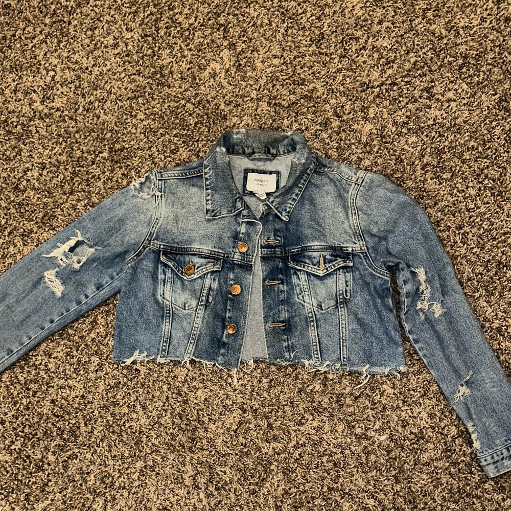 Women’s crop denim jacket
